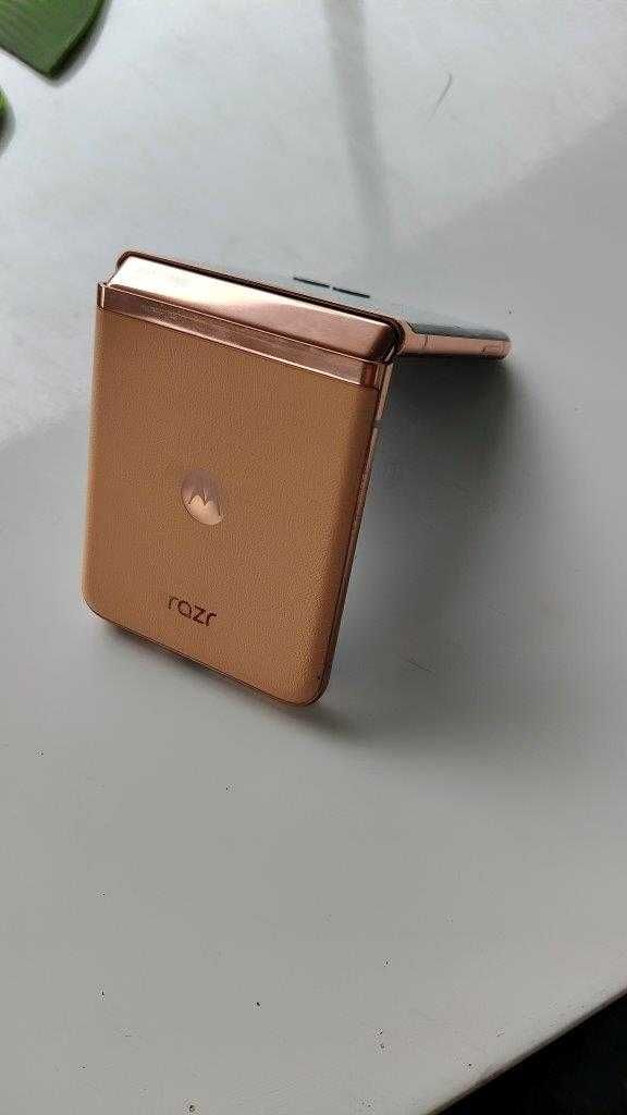 Motorola RAZR 40 ULTRA 256GB