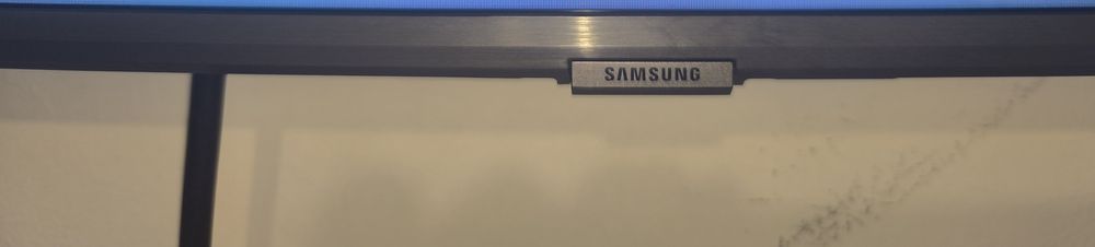 Vendo TV Smart super bem estimada e em plenas condições por 350€