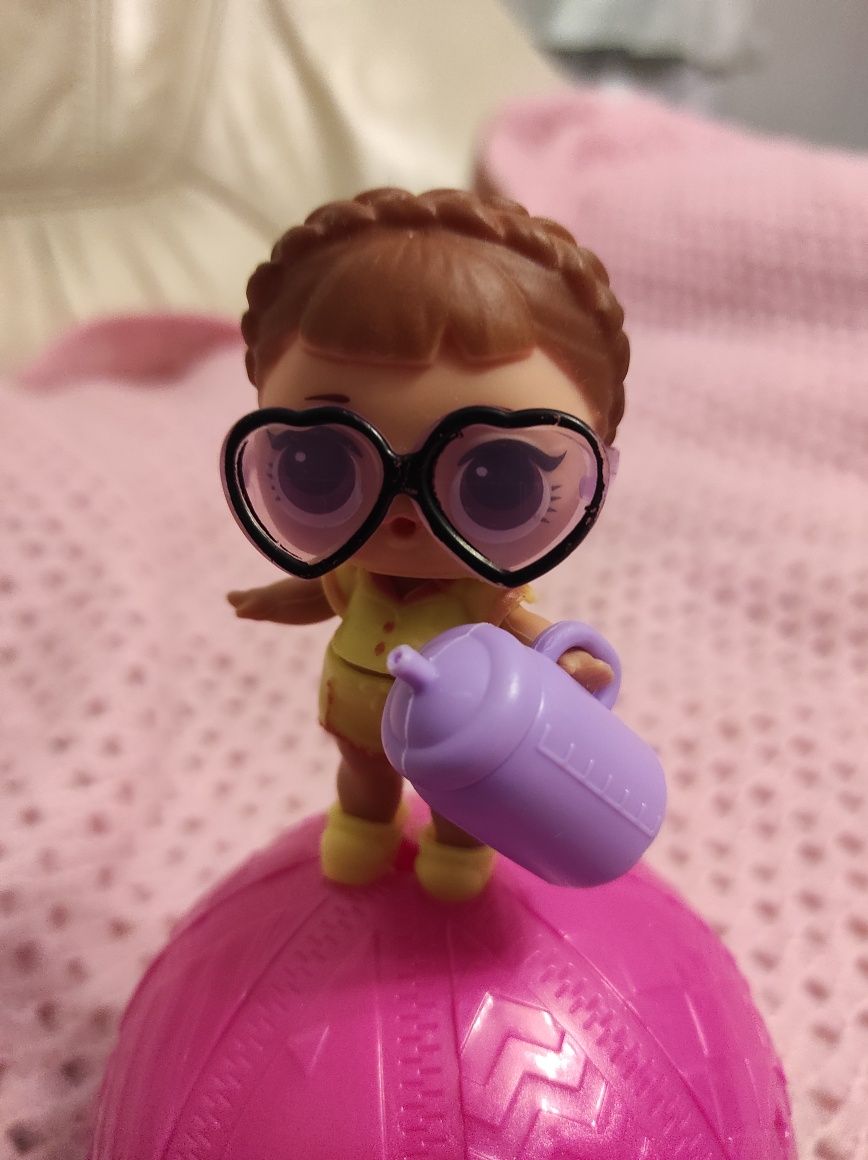 LOL Suprise! Confetti pop+ naklejki butelka okulary