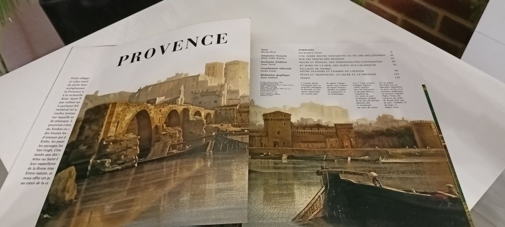 Przewodnik - Espaces de reve - Provence po francusku