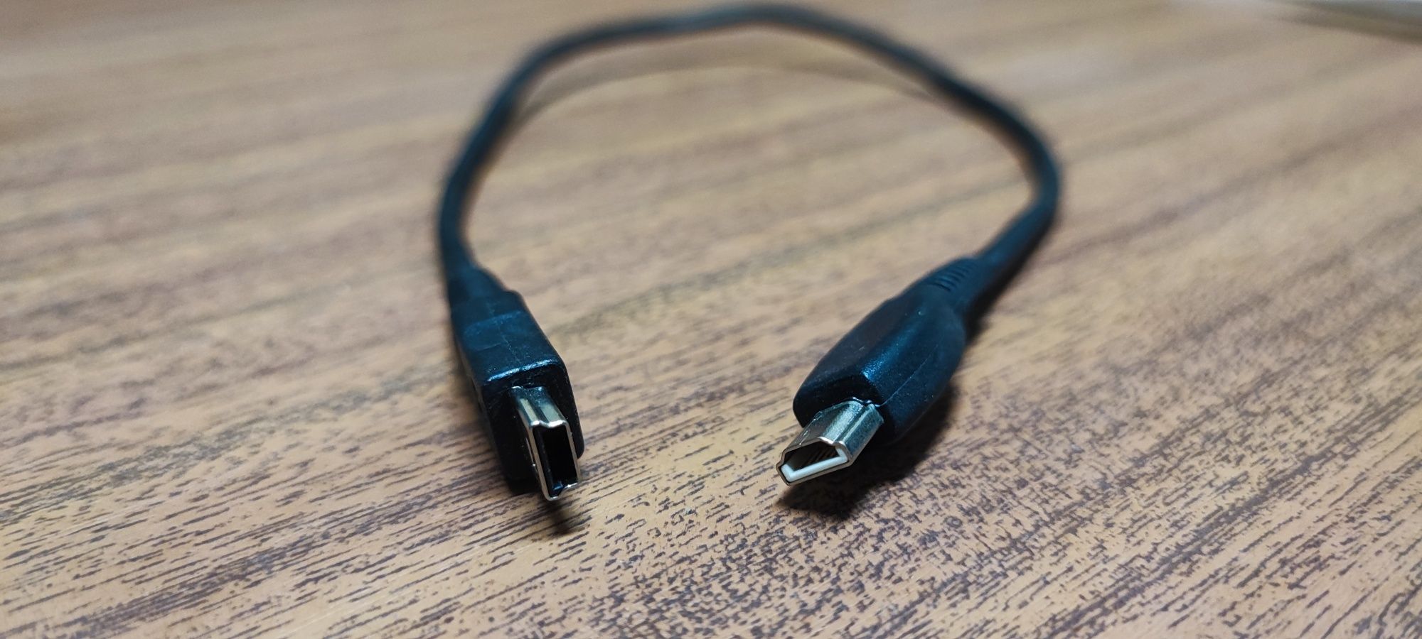 Cabo mini USB A/B para TI-84 Plus / TI-89 Titanium