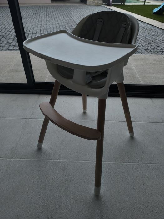 Cadeira refeição criança como nova