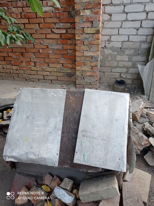 Продам для собачки будку б/у