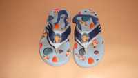 Havaianas de menino lindas