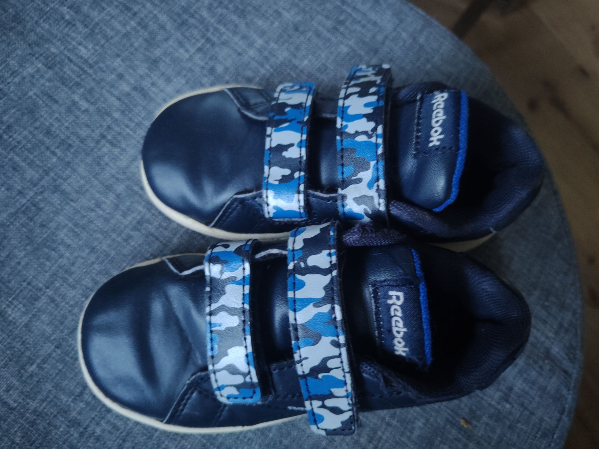 Reebok buty dziecięce adidasy chłopięce 25