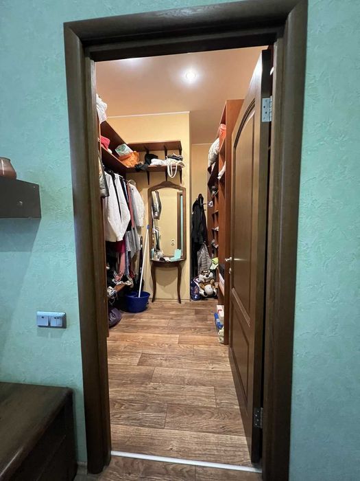 Продам 2-комн. квартиру 59 м в самом центре на ул. Прохоровская