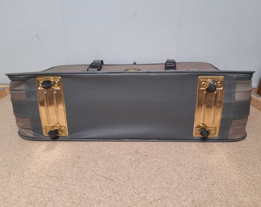 Великий дорожний чемодан.Валіза.Кейс.60 літрів