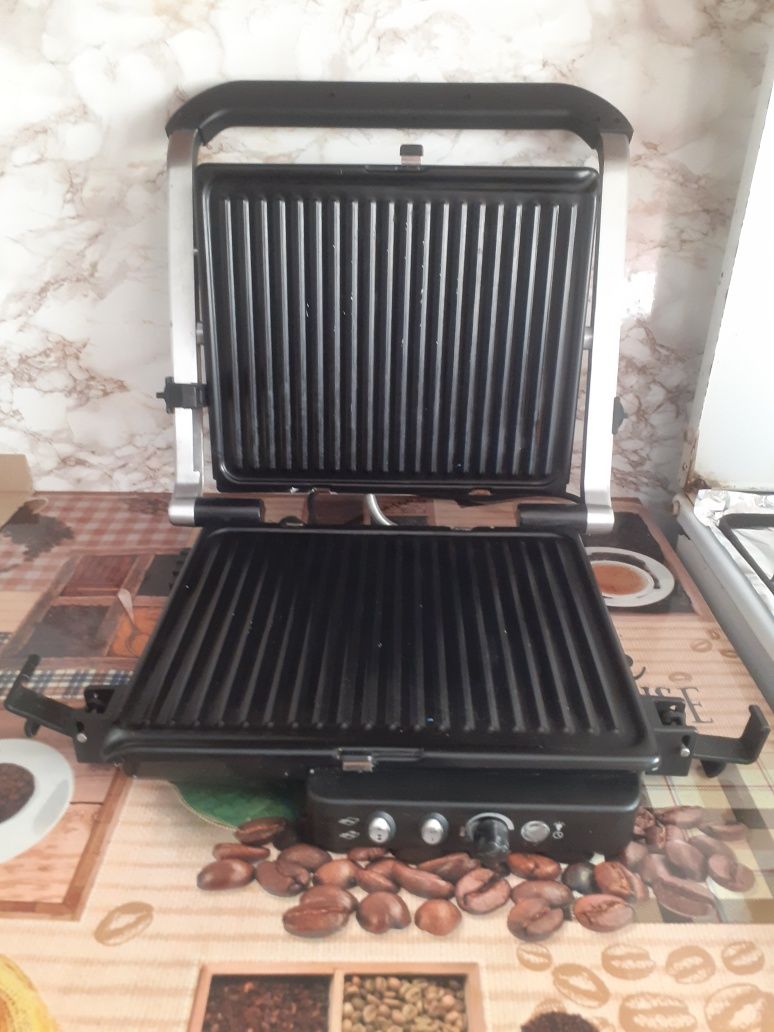 ЕлектрогрильGRUNDIG