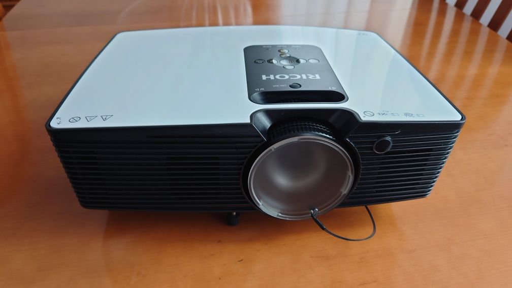 Projektor Ricoh PJ-WX5461