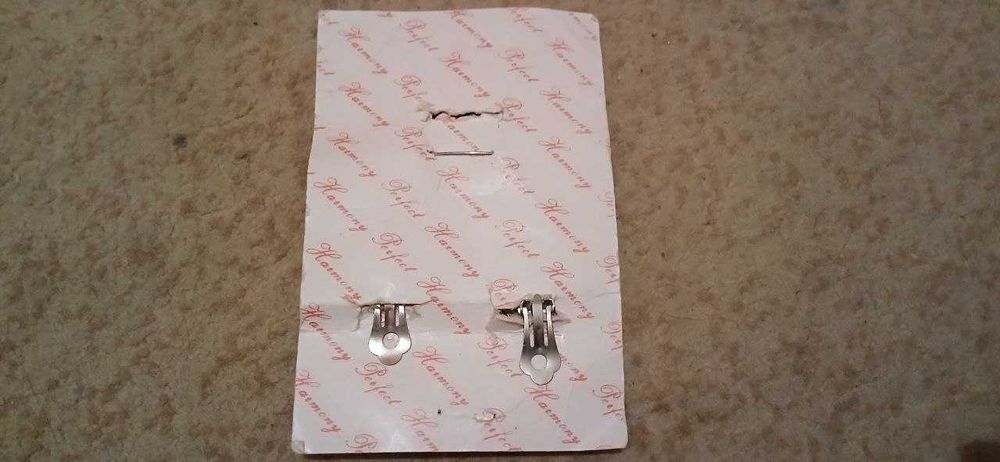 Набор бижутерии 90-х(девяностых) годов НОВЫЙ, клипсы+брошь