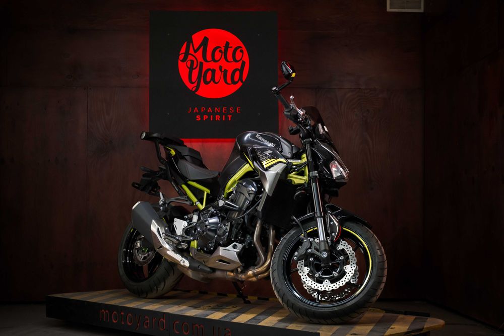Kawasaki Z900 із Японії