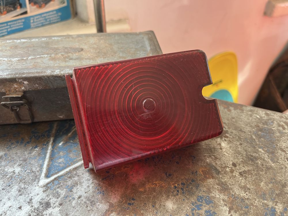 Klosz lampy tyl POLMO NOWA Ursus C325/328 Star Jelcz