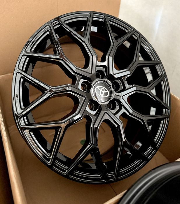 Nowe alufelgi 5x114.3 18” Toyota Avensis Camry C-hr Corolla Auris Rav4