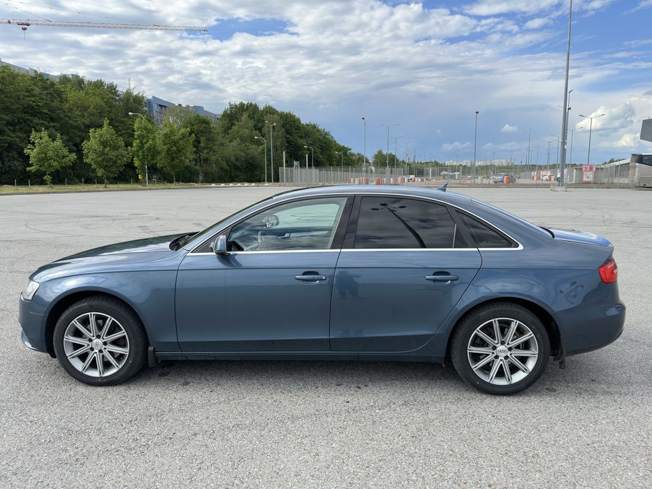 Audi A4 2015 дизель 2.0