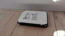 Dysk twardy HGST 8TB uszkodzony