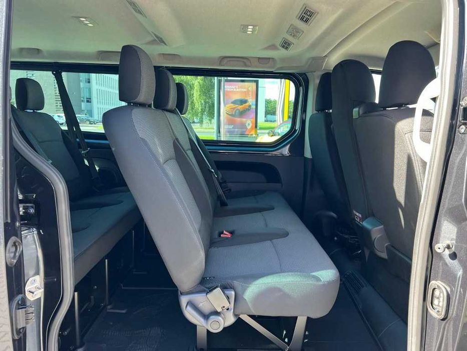 Wynajem Busa 9- Osobowy Wypożyczalnia Busów Renault Trafic Long