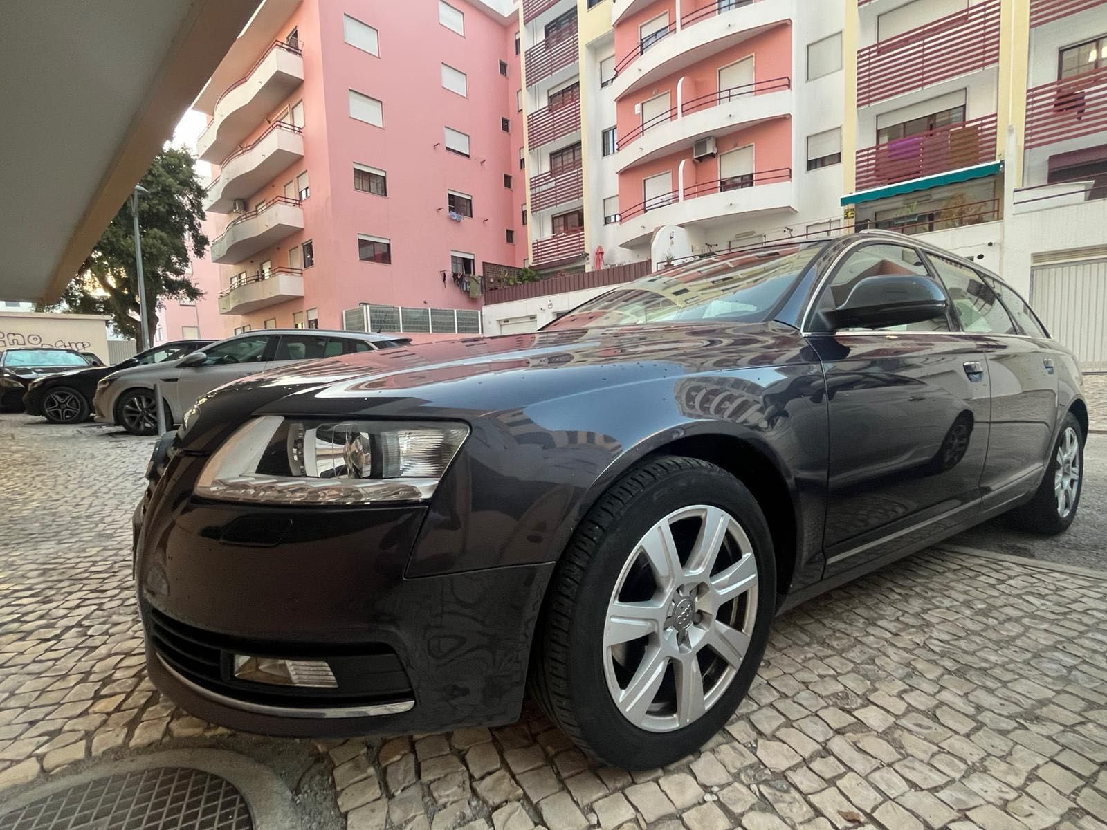Carrinha A6 - carrinha de serviço