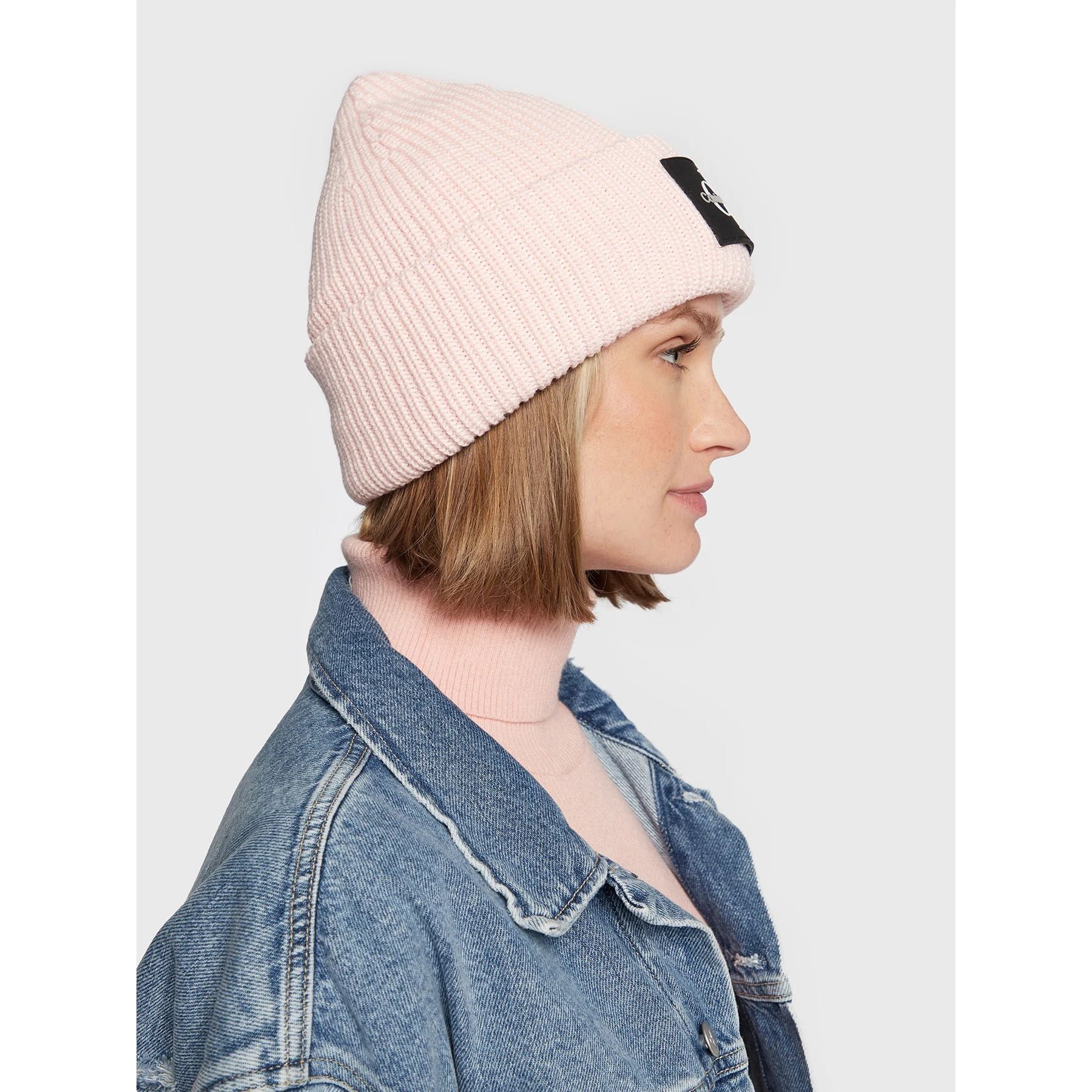 Nowa czapka Calvin Klein Jeans Monologo patch beanie pink blush CK