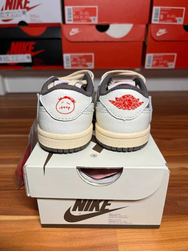 Jordan 1 Retro Low OG SP Travis Scott Reverse Mocha R.41
