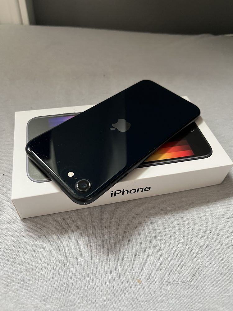 Iphone SE 2022 prawie idealny!!