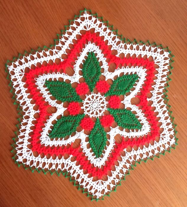 Serwetka świąteczna - Kwiaty poinsecji, Boże Narodzenie