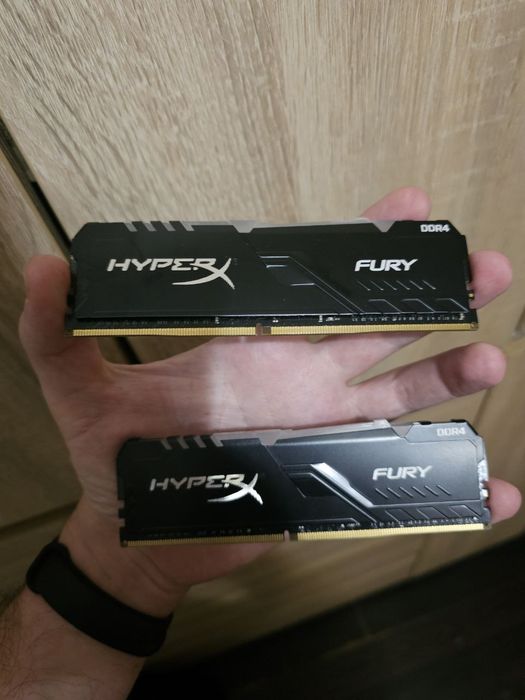 Kingston Fury RGB 32GB DDR4 3200MHz ігрова оперативна пам'ять