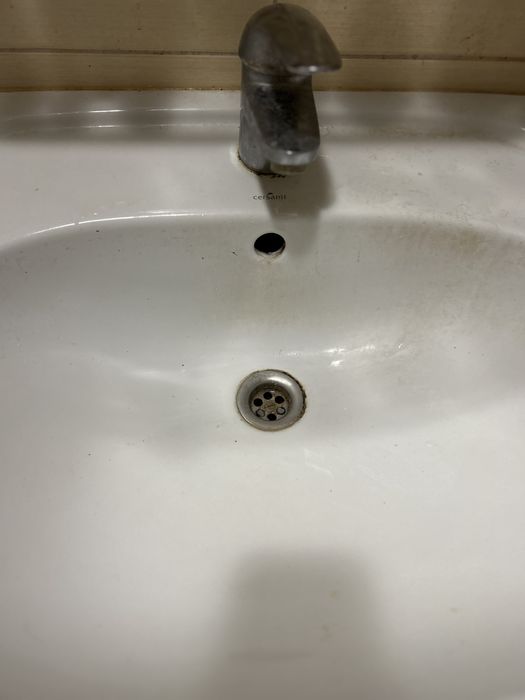 Mega okazja szafka lazienkowa z umywalka i bateria!