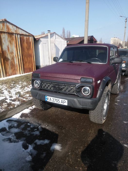 Ваз Нива 212140.