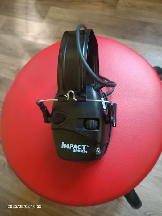 Навушники активні Howard Leight Impact Sport Black