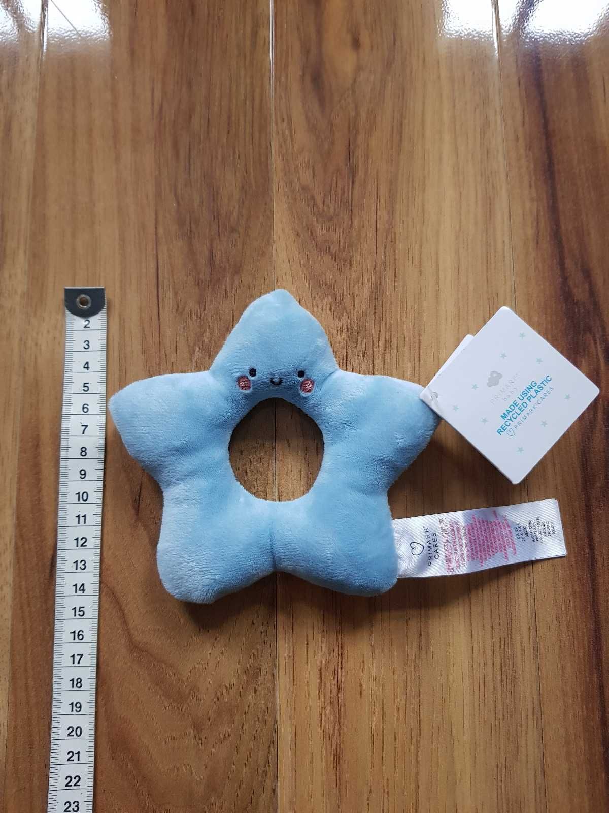 urocza gwiazdka grzechotka pluszowa Primark Baby nowa z metką