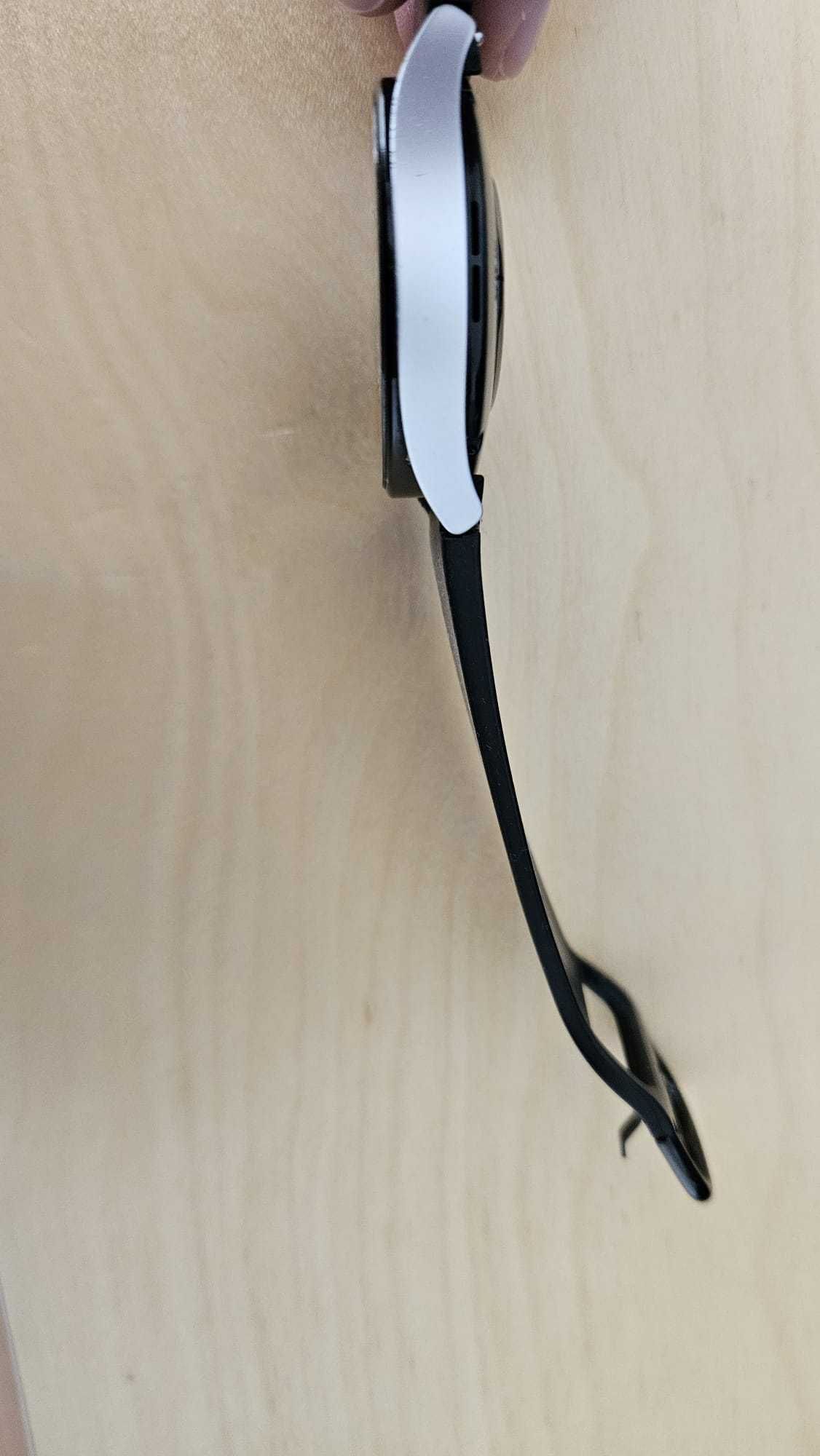 Samsung Galaxy Watch 5 44mm Silver + Carregador