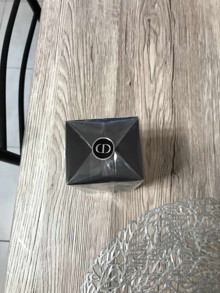 Парфюм Dior Sauvage