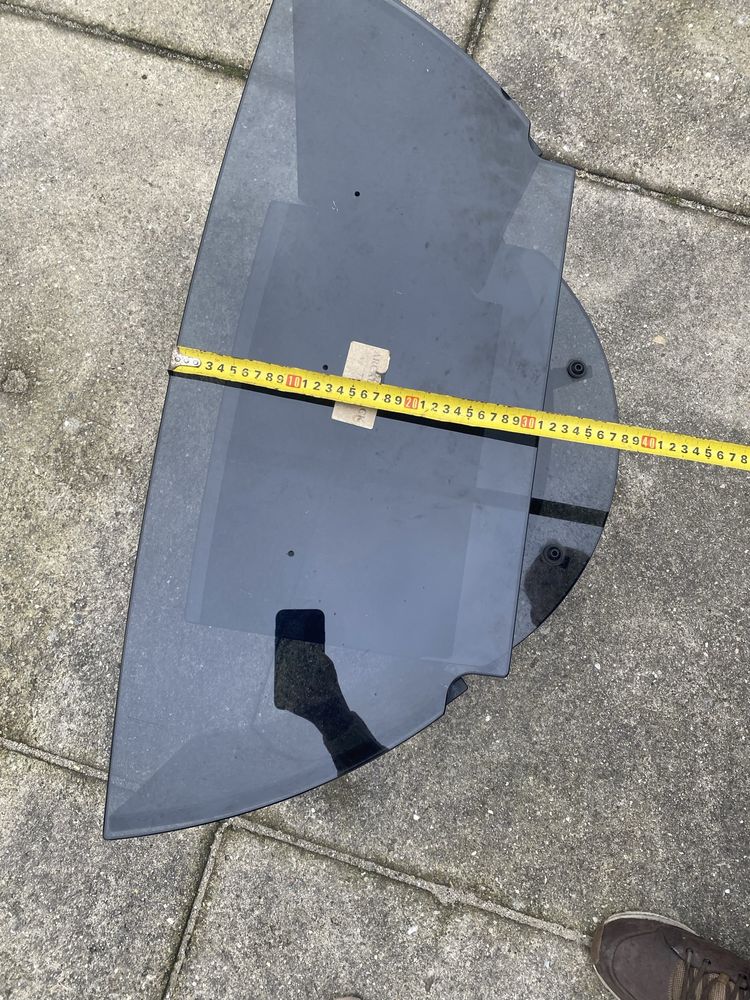Mesa de vidro preto