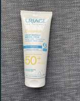 Солнцезащитный крем Uriage spf 50+