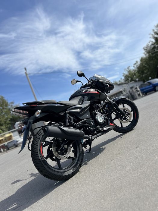 Мотоцикл Bajaj Pulsar 180, Доставка безкоштовна, Виробник: Індія