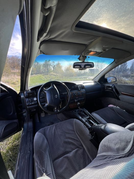 Opel Omega B 2.5 v6 газ/бензин