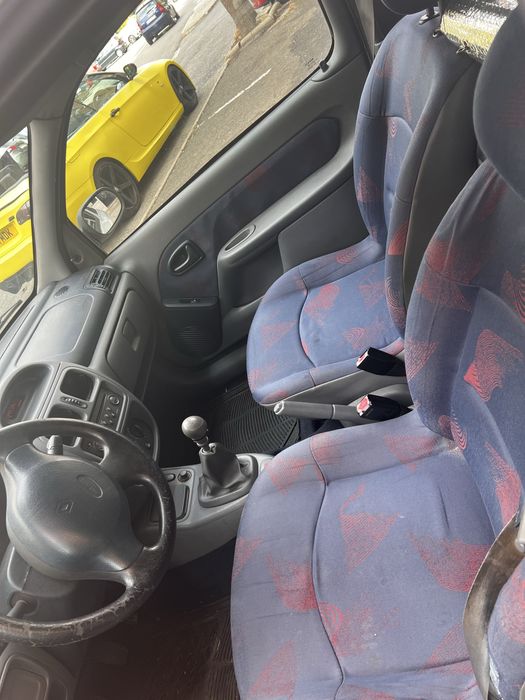 Renault Clio 1.9 Diesel comercial