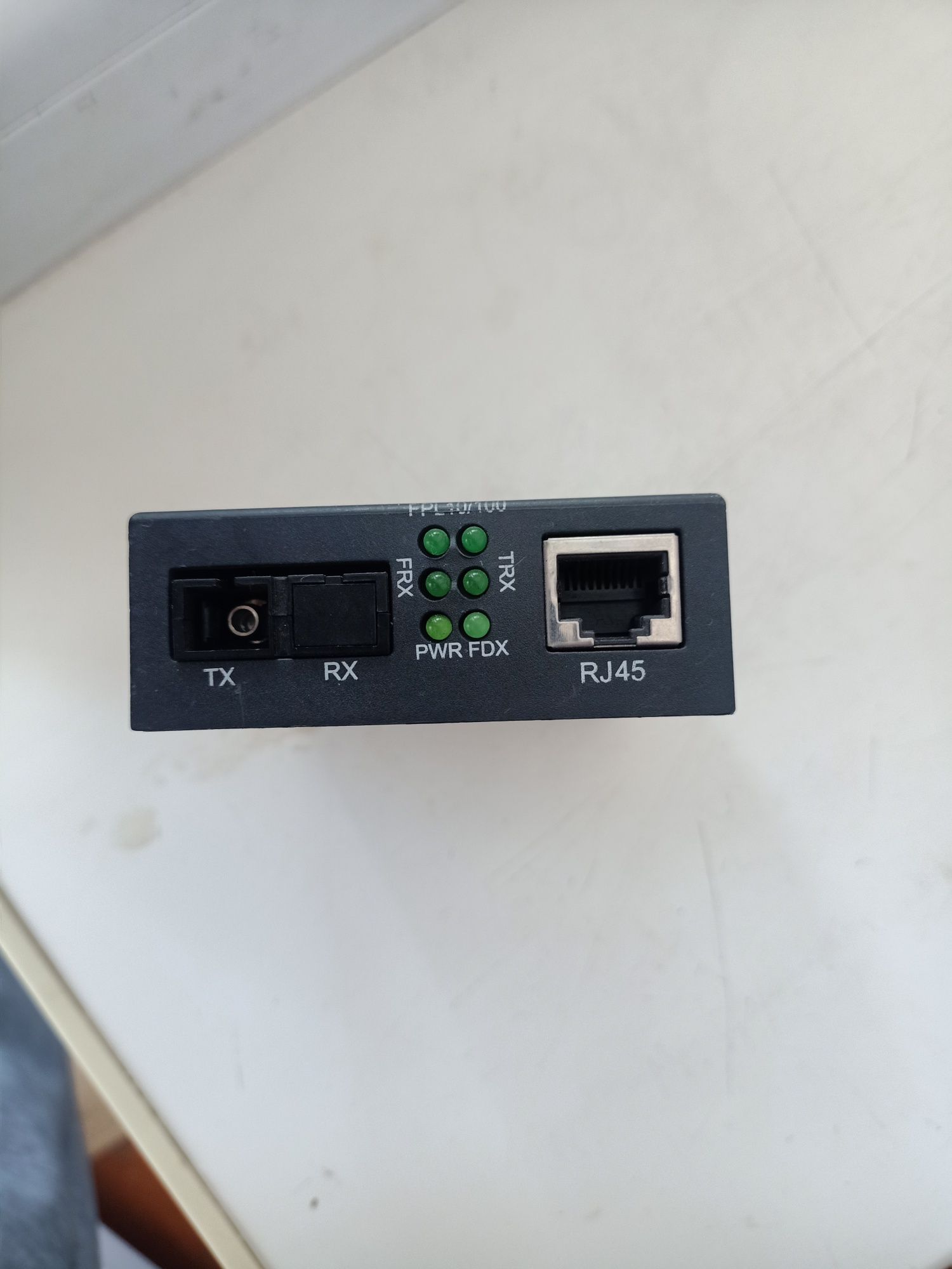 Продам fiber media converter