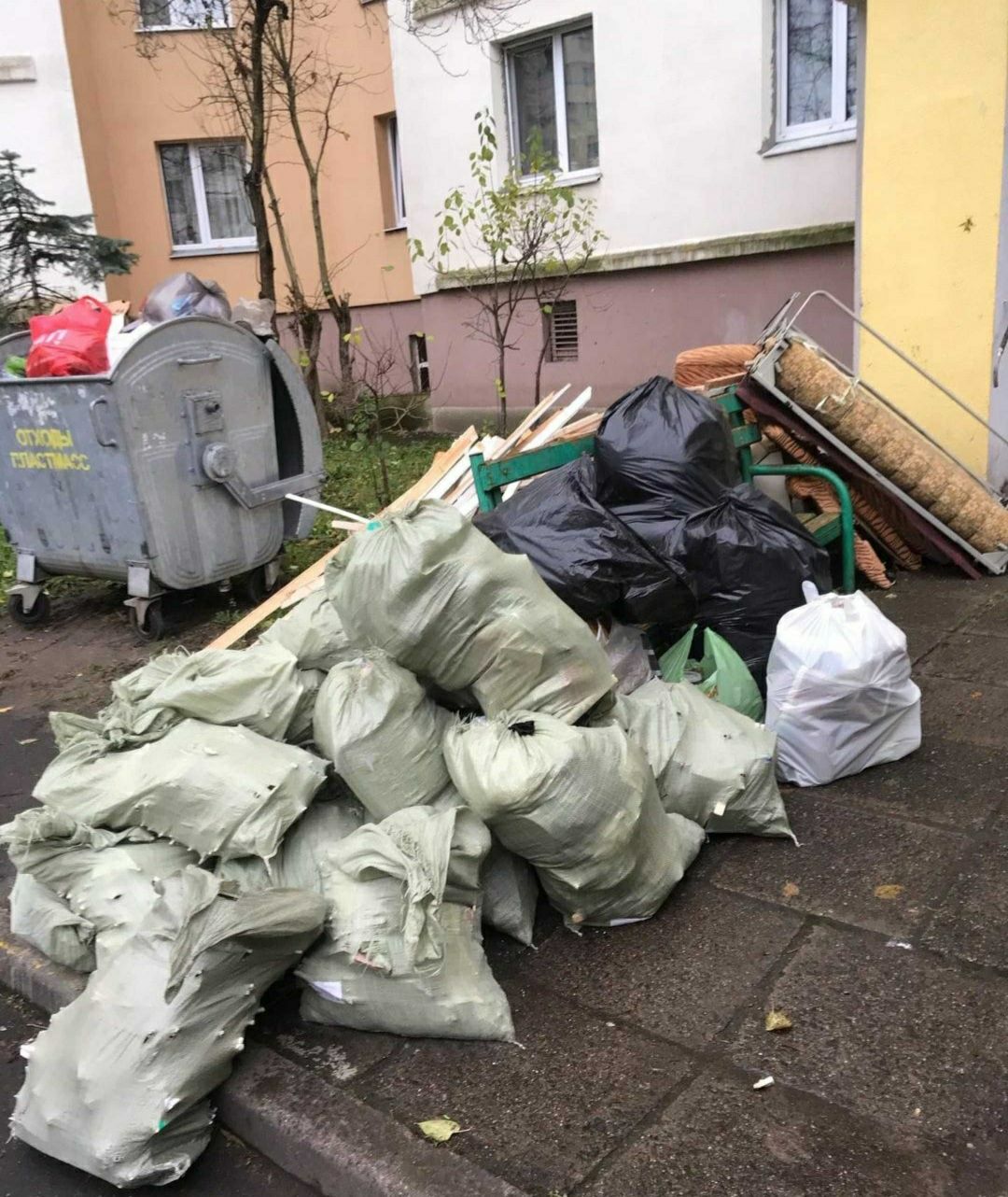 Вывоз строительного и бытового мусора. Вывоз старой мебели, вывоз хлам