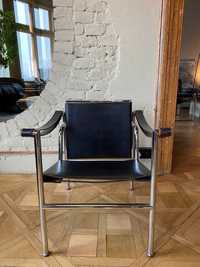 крісло LC1  Le Corbusier