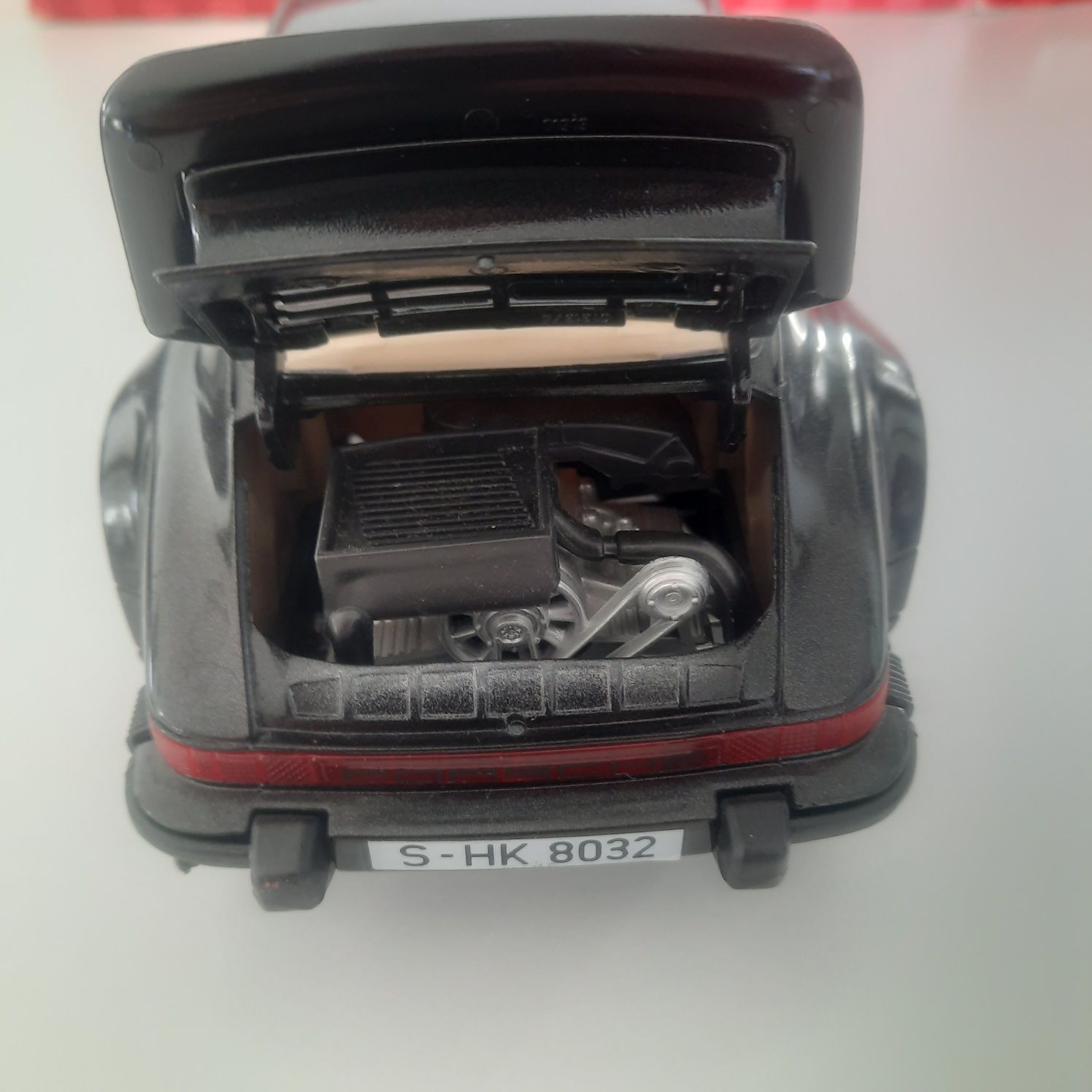 Porsche 911 turbo tonka polistil 1:16 1:18