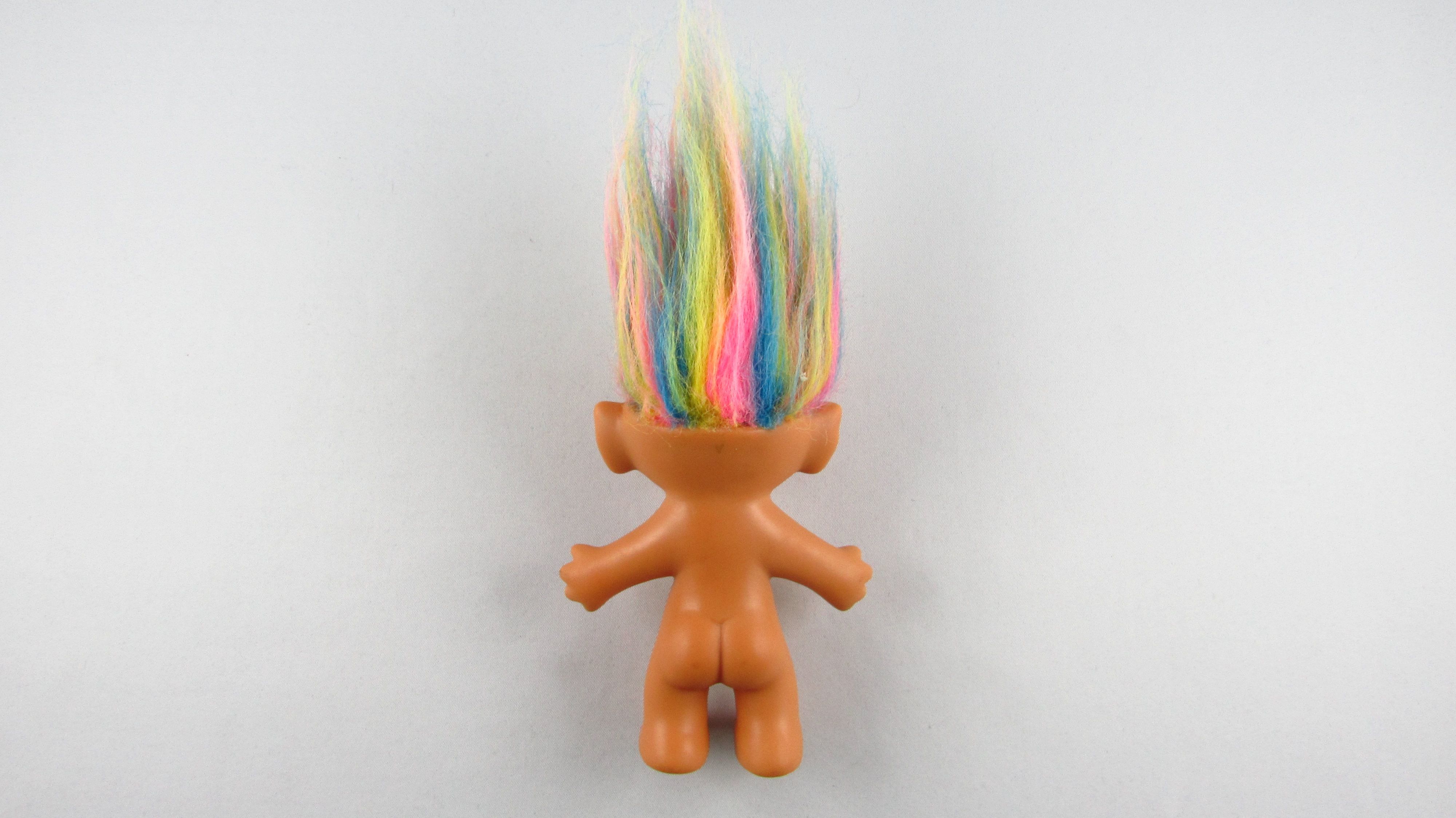 BRIGHT OF AMERICA - Russ Dam Troll Rainbow Tęczowe Włosy