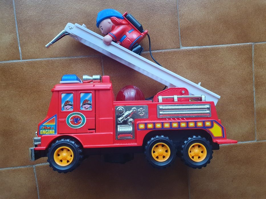 Camião bombeiros brincar