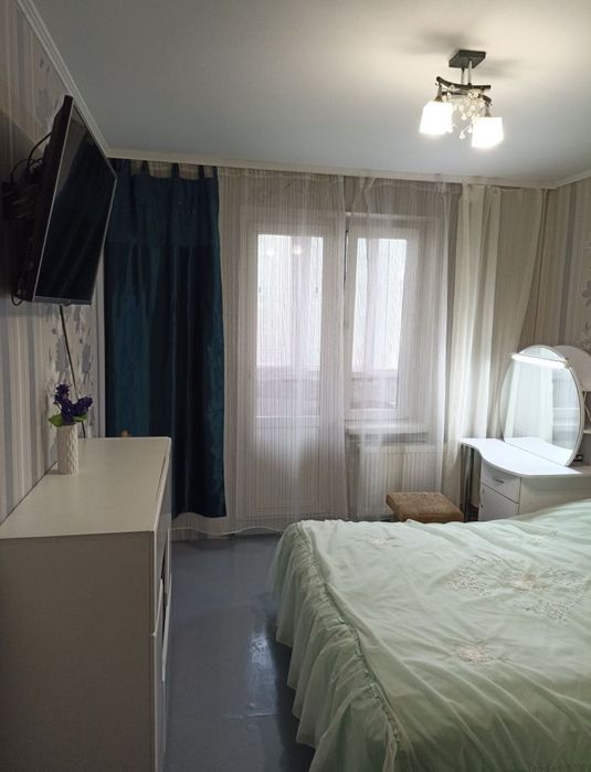 Оренда трикімнатної квартири, для великої родини з тваринками.