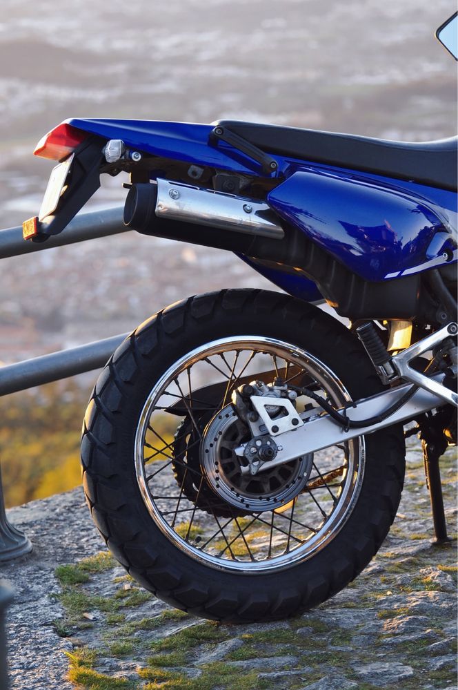 1999 YAMAHA  Xt600E