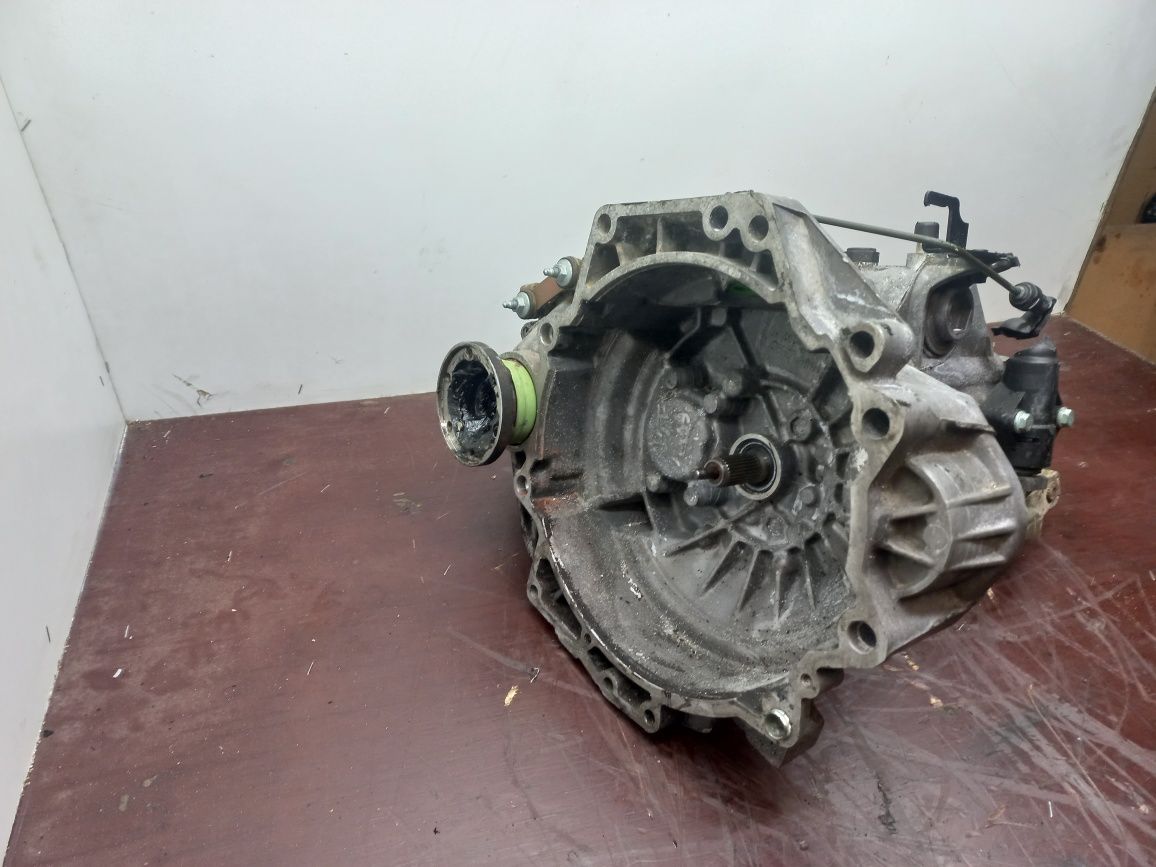 КПП Коробка передач  VW Golf Skoda  Octavia 1,4 1,6 1,9