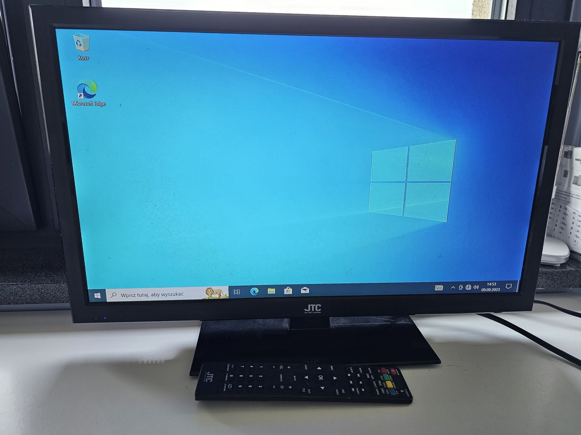 Zestaw komputer + monitor FX-8320, Hd7800, 16gb ram i dysk SSD 500gb