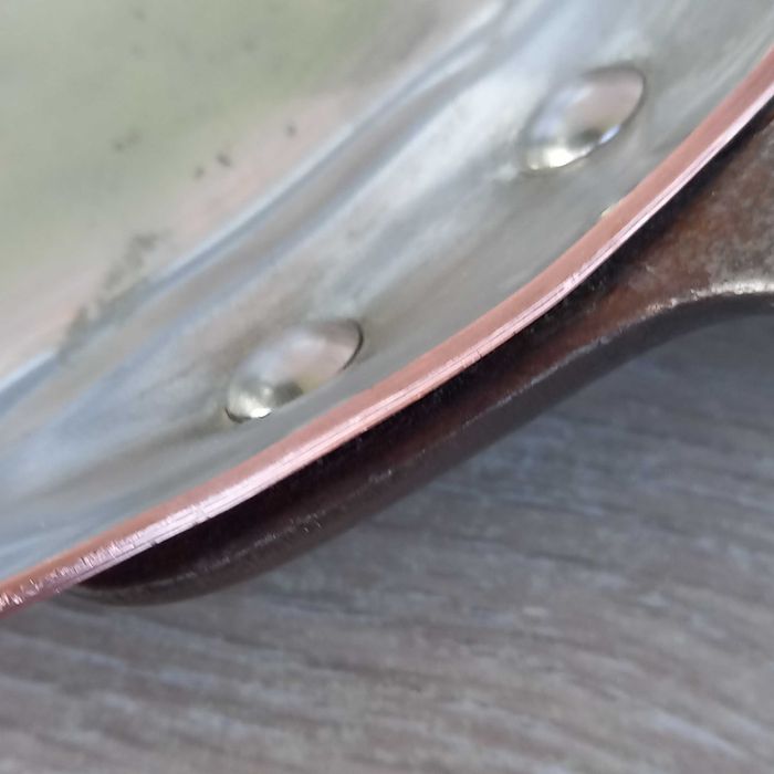 Duża miedziana patelnia śred. 27 cm - ciężka sygnowana