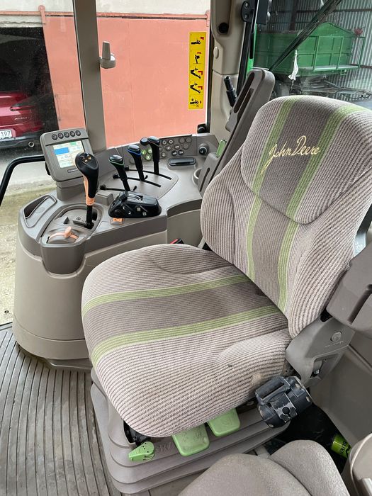 Ciągnik rolniczy John Deere 6630 premium