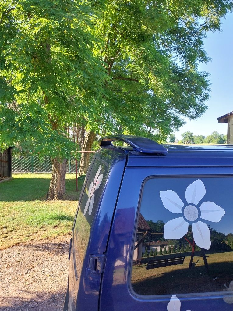 Spojler ze stopem vw t4